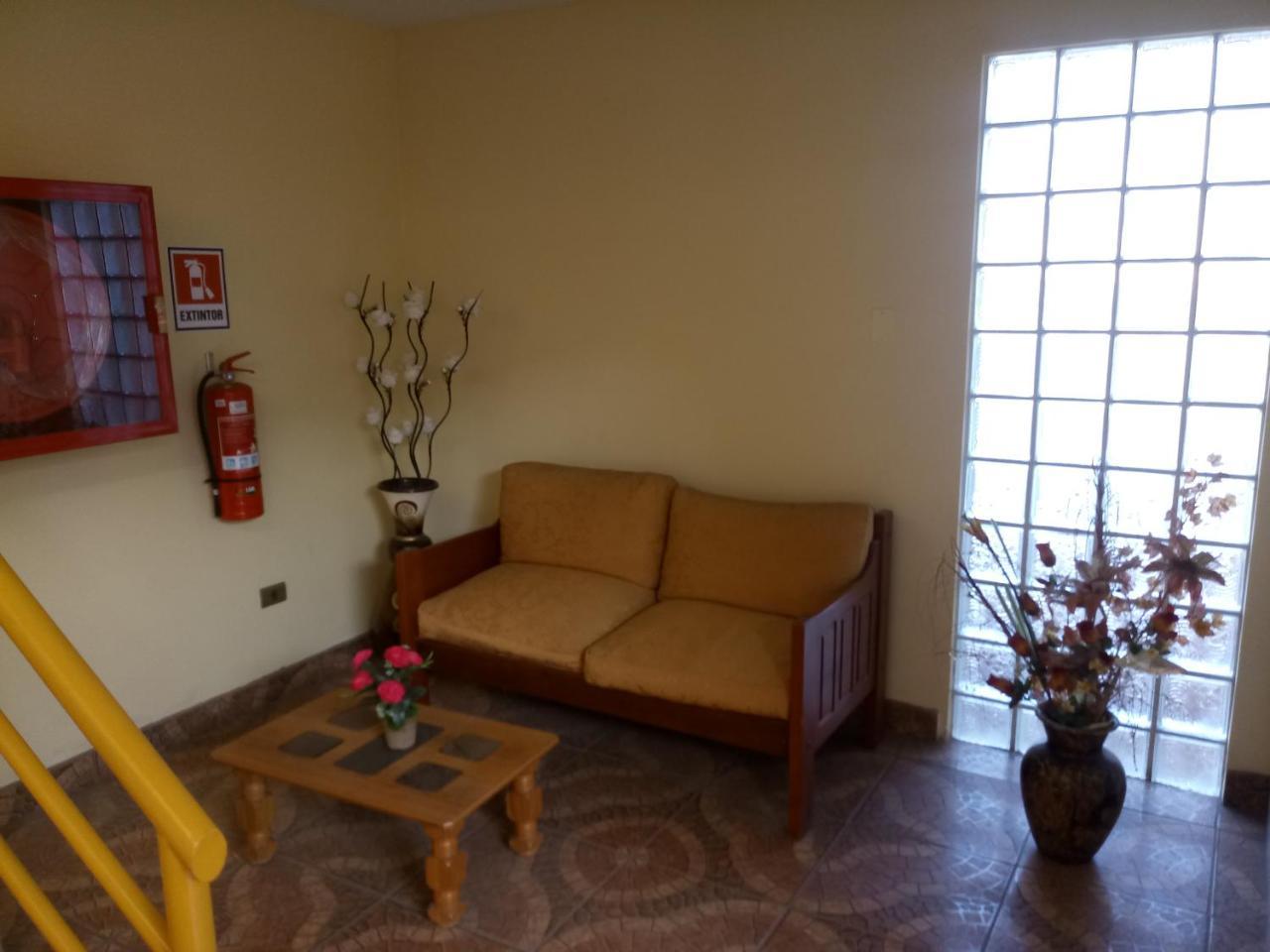 Hotel Casa Huespedes Angoba Arica Exterior foto